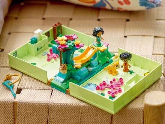 Soldes LEGO Disney Encanto - La porte magique d'Isabela (43201